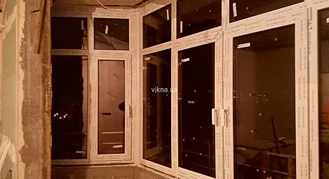 Супер-теплі вікна Rehau для балкона - головне фото